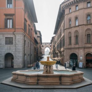 Scoprire bergamo: un viaggio tra turismo, cultura ed economia